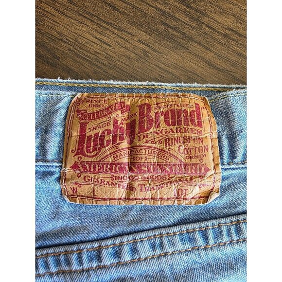 Lucky Brand Light Wash Denim Bootleg Jeans Size 38 Regular Length 100% Cotton Ma - Picture 2 of 16